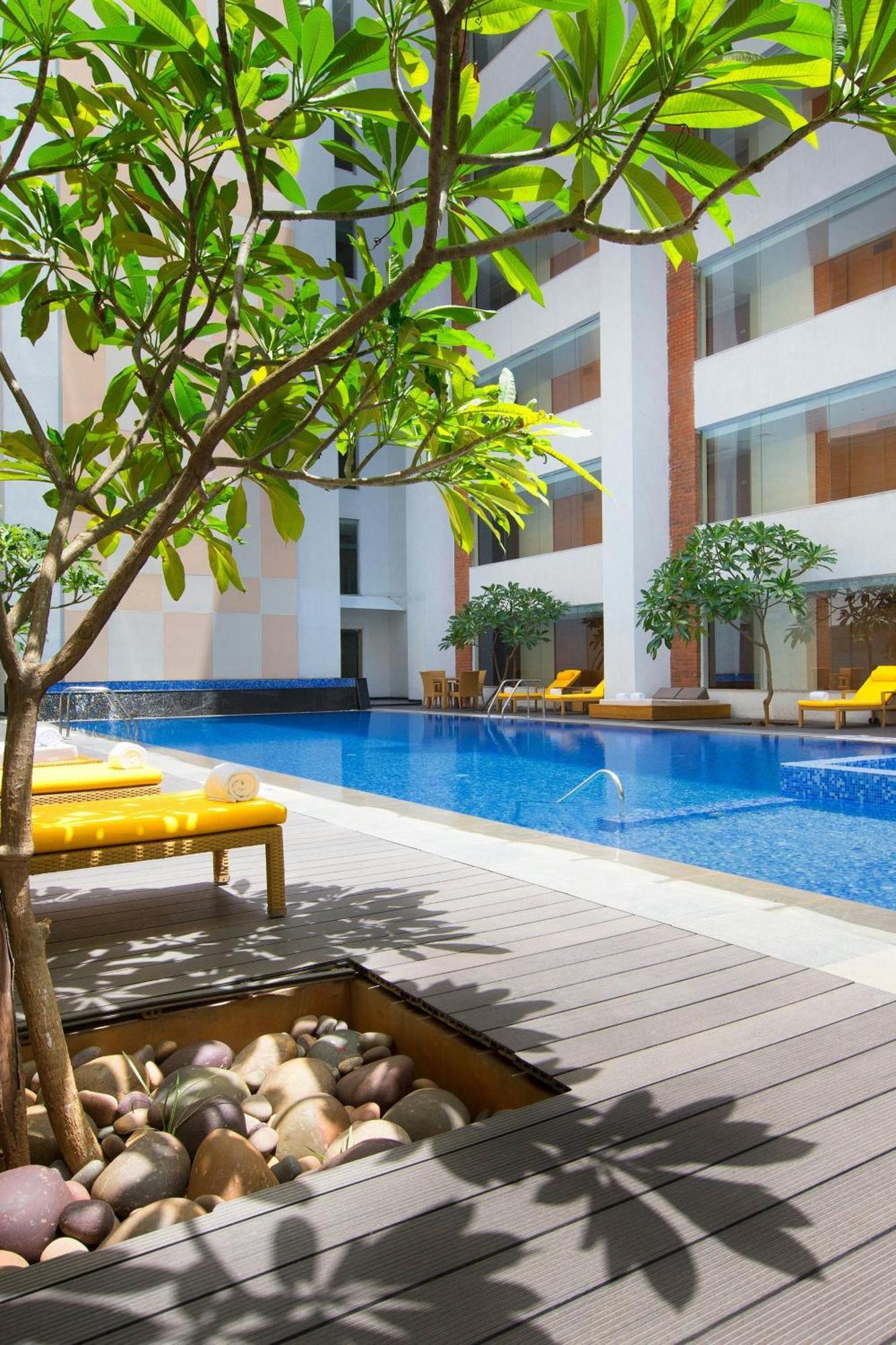 Sheraton Hyderabad Hotel Extérieur photo